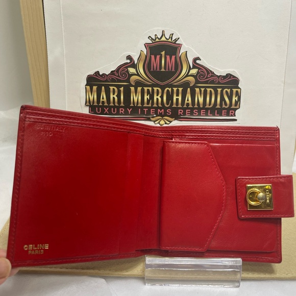 Celine Bifold Compact Wallet in Red Leather.Pre Loved. - Picture 6 of 13